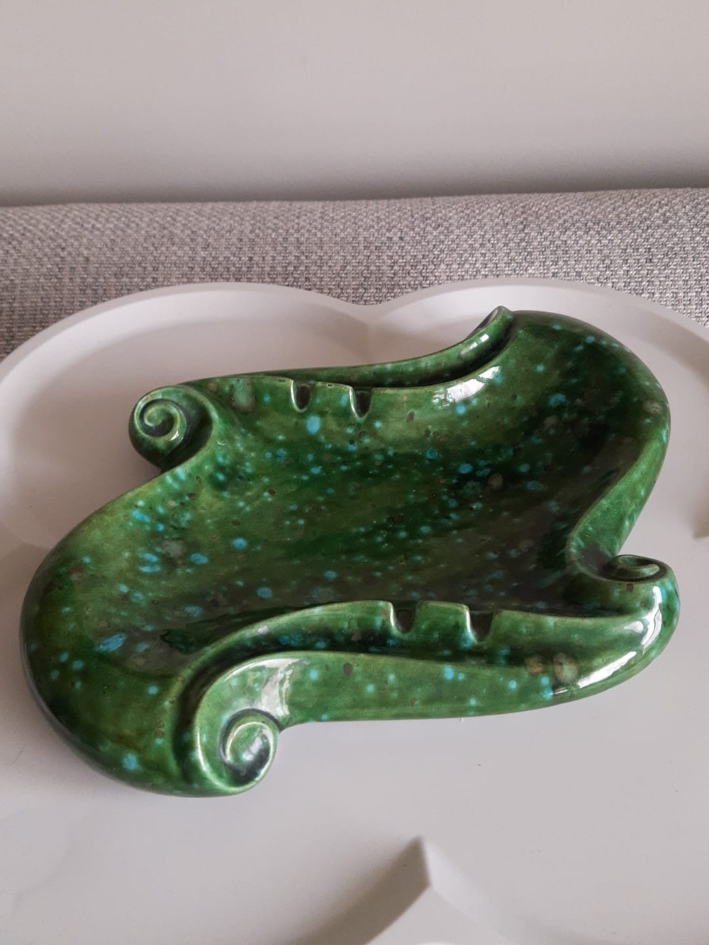 Mid Century Atlantic Mold Green Speckled Ceramic Bowl / Ashtray